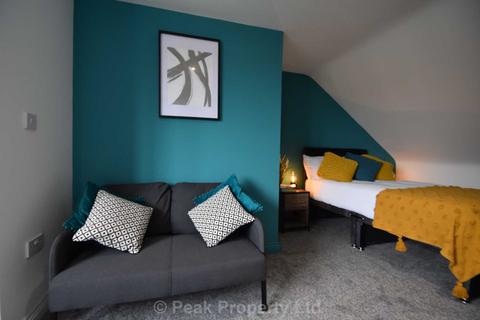 6 bedroom house share to rent, Harcourt Avenue, Southend On Sea SS2