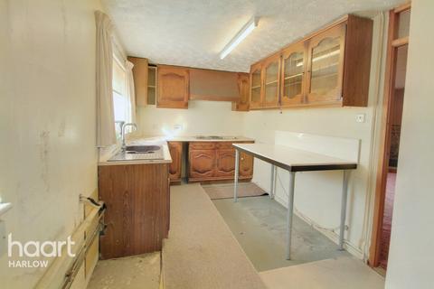 146 Tithelands, Harlow, CM19 5NE