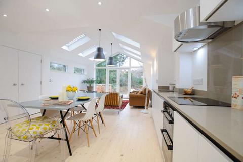 5 bedroom house to rent, Valentia Road, Headington *Student Property 2026*