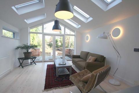 5 bedroom house to rent, Valentia Road, Headington *Student Property 2026*