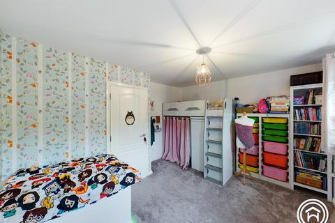 25 Berryknowes Drive, Glasgow, G52 2DZ
