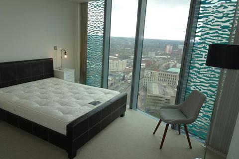 2 bedroom apartment to rent, Beetham Tower, 10 Holloway Circus, B1 1BY