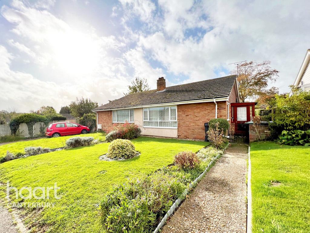 Sleigh Road, Canterbury 2 bed bungalow for sale £270,000