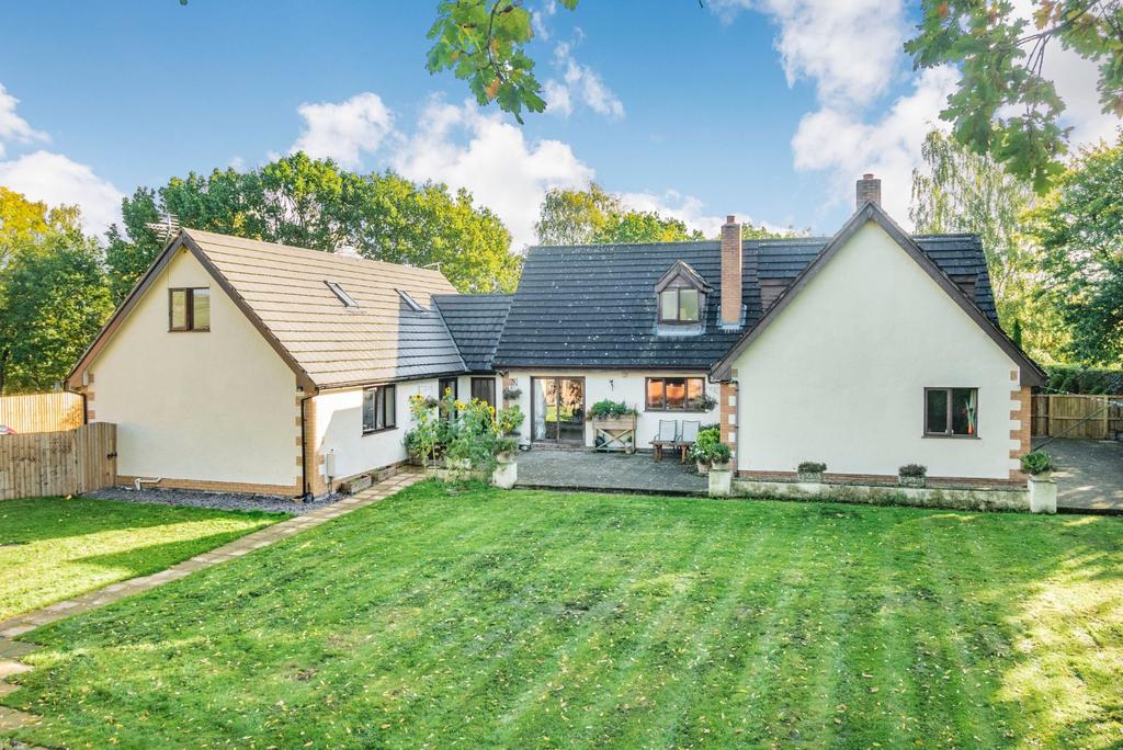 Lightwood Green, Overton, Wrexham 3 bed bungalow for sale £425,000