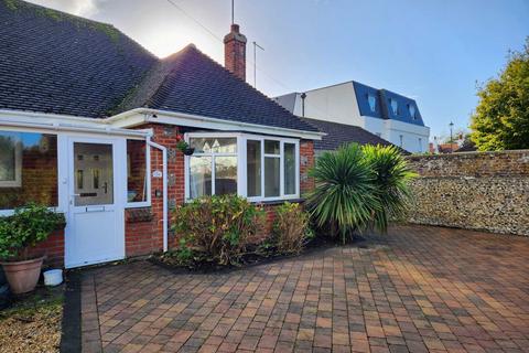 2 bedroom semi-detached house to rent, Vicarage Lane, Felpham