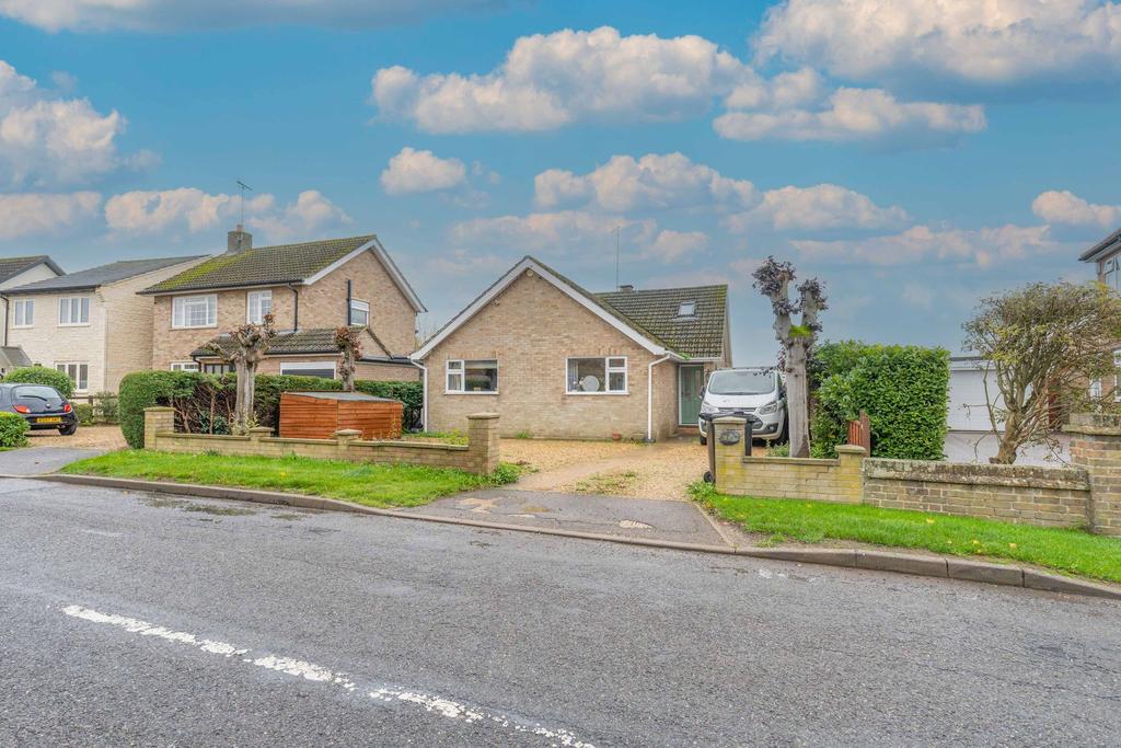 Eastgate, Deeping St. James, PE6 3 bed detached house for sale £385,000