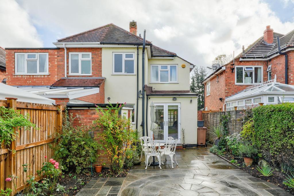 Marshall Lake Road, Shirley, B90 3 bed semidetached house for sale £