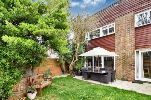5 Foxglove Close, Edenbridge, TN8 6DJ