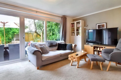 5 Foxglove Close, Edenbridge, TN8 6DJ