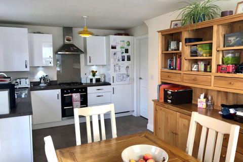 5 Dickens Close, Moulton, Northampton, NN3 7DY