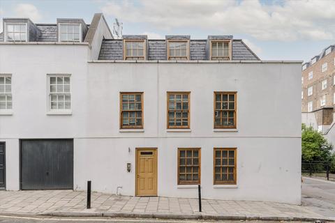 2 bedroom flat for sale, Brook Mews North, London, W2.