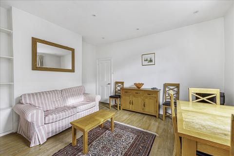 2 bedroom flat to rent, Davis Road, Acton W3