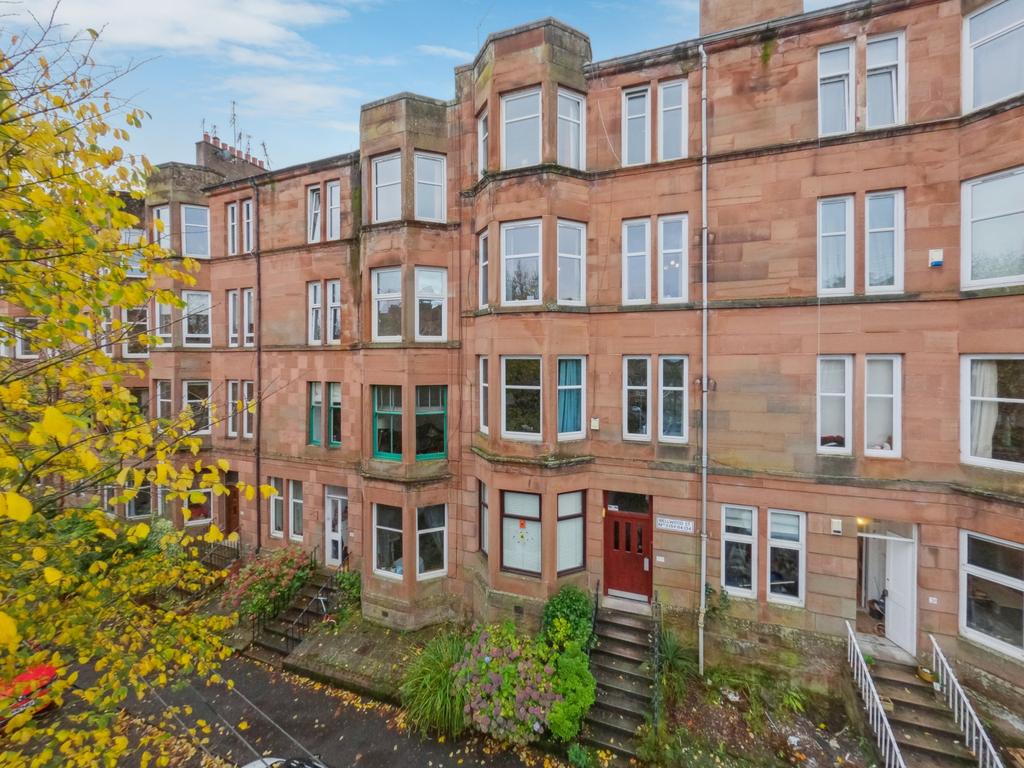 Bellwood Street, Flat 2/2... 2 bed flat £199,000
