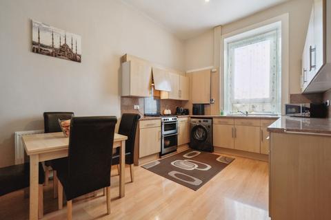 3 bedroom flat for sale - Paisley Road West, Flat 2/2, Cessnock, Glasgow, G51 1BJ