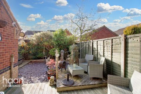 82 Augustus Gate, Stevenage, SG2 7QY