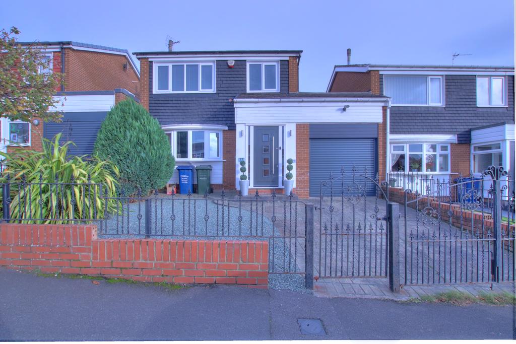 Neptune Road, Dumpling Hall... 3 bed detached house £220,000