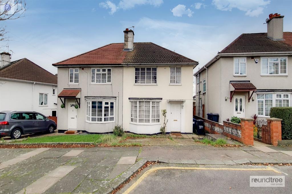 Layfield Crescent, Hendon NW4 3 bed house for sale - £565,000