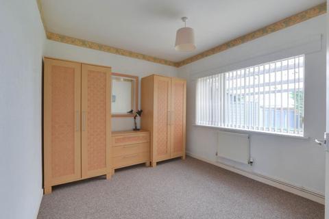 26 Heddington Close, Trowbridge, BA14 0LH