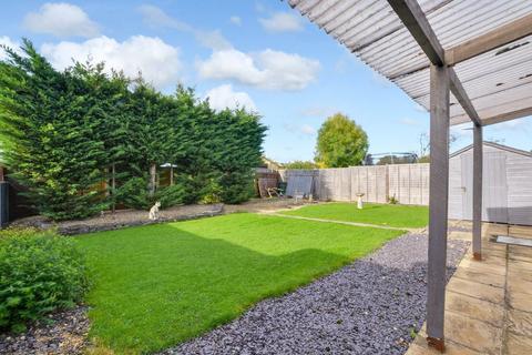 26 Heddington Close, Trowbridge, BA14 0LH