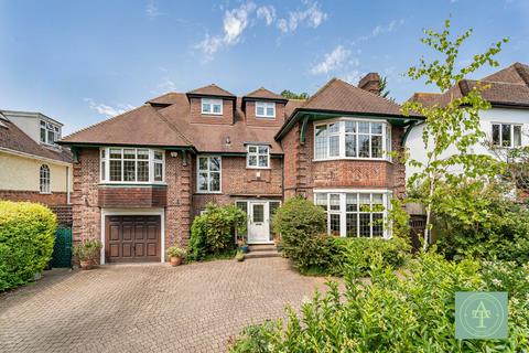 6 bedroom detached house for sale, Powys Lane, Southgate, London, N14