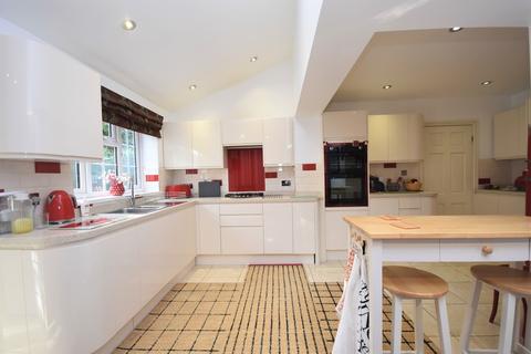 15 Vennwood Close, Wenvoe, Cardiff, CF5 6BZ