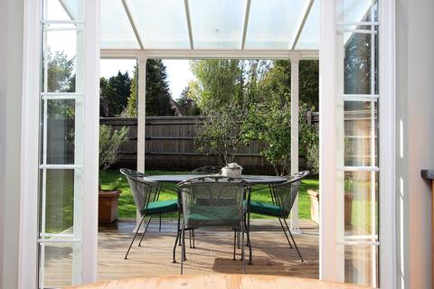 64 Ferndale Road, Banstead, SM7 2EX