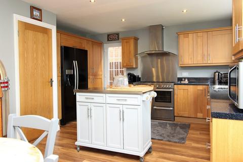 64 Ferndale Road, Banstead, SM7 2EX