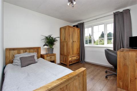64 Ferndale Road, Banstead, SM7 2EX