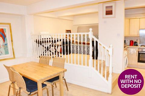 2 bedroom flat to rent, Tuscany House, 19 Dickinson Street, City Centre, Manchester, M1