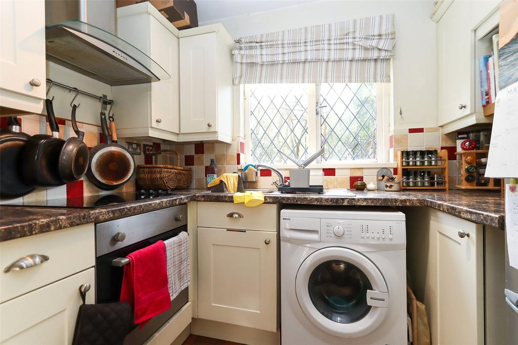 Windermere Close, Chorleywood... 1 bed £285,000