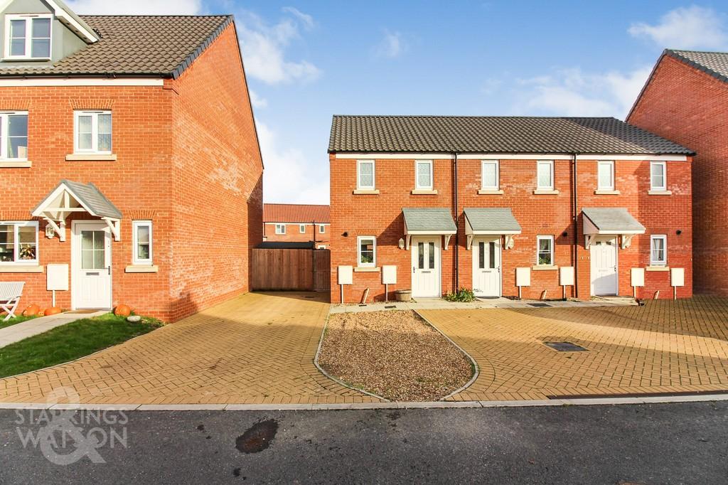 Weaver Crescent, Hethersett, Norwich 1 bed semidetached house for sale