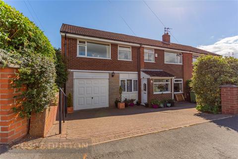 4 Arley Drive, Shaw, Oldham, OL2 8DY
