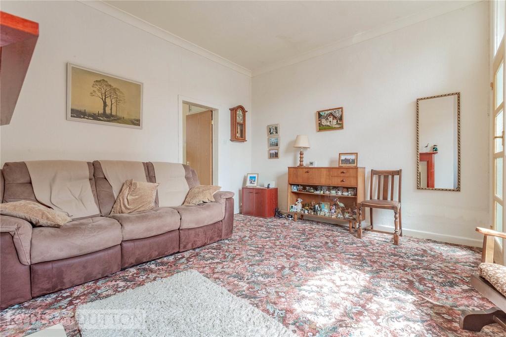 Lyon Street, Shaw, Oldham, Greater Manchester, OL2 2 bed terraced house