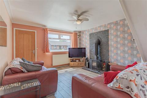 4 Chelsea Close, Shaw, Oldham, OL2 7TL