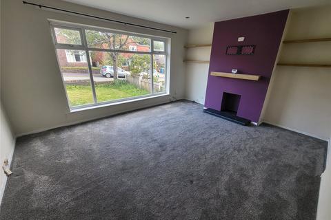 2 bedroom bungalow for sale - Trent Road, Shaw, Oldham, Greater Manchester, OL2