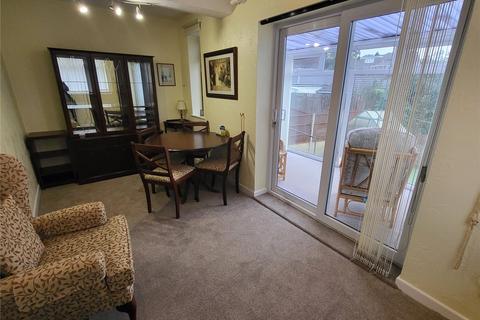 3 bedroom bungalow for sale - Surrey Avenue, High Crompton, Shaw, Oldham, OL2