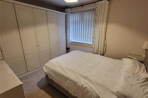 3 bedroom bungalow for sale - Surrey Avenue, High Crompton, Shaw, Oldham, OL2