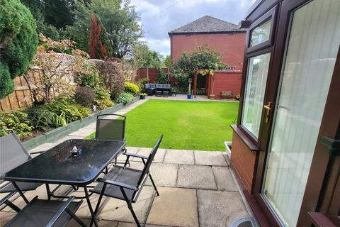 3 bedroom semi-detached house for sale - The Avenue, Shaw, Oldham, Greater Manchester, OL2