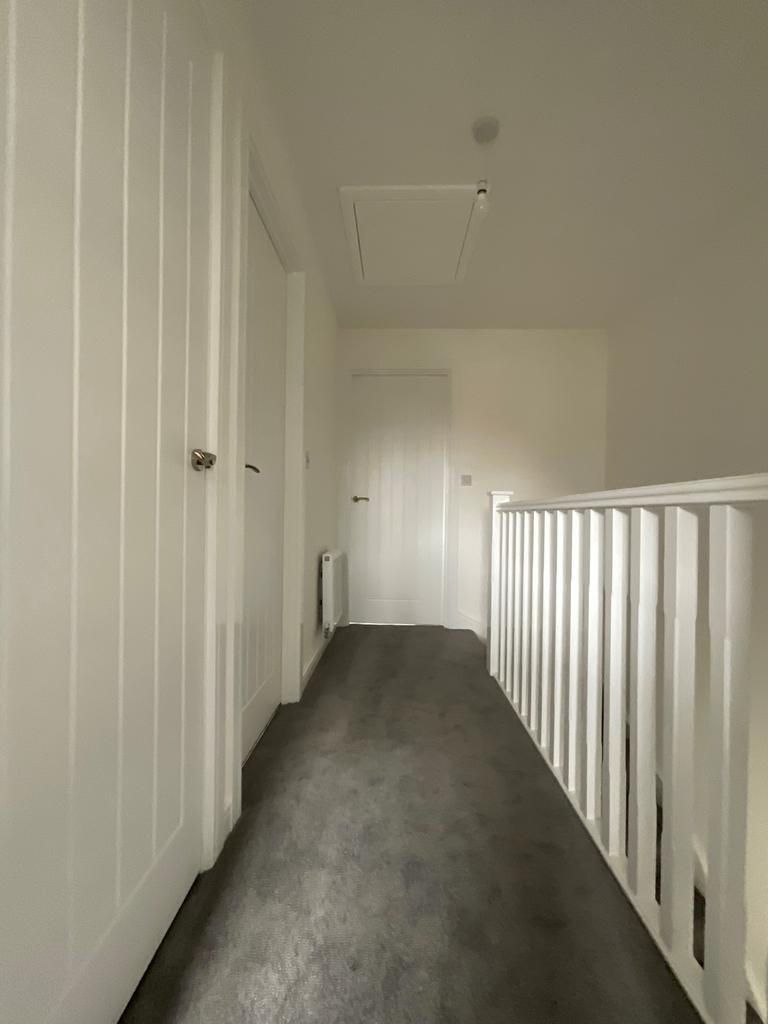 14 Chesters Place - Landing