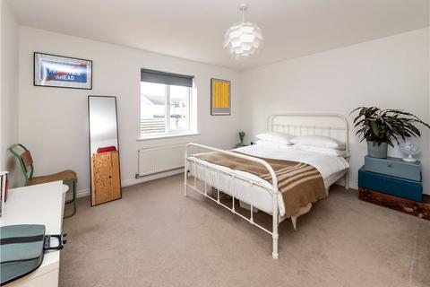 35 Redbrook Way, Bradford, BD9 6SF