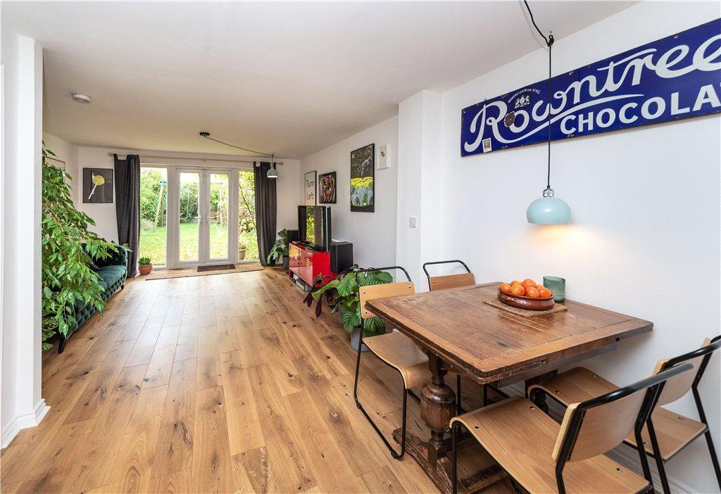 Living Kitchen