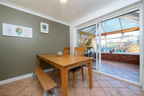3 bedroom detached house for sale, Pinewood Close, Bourne, Lincolnshire, PE10