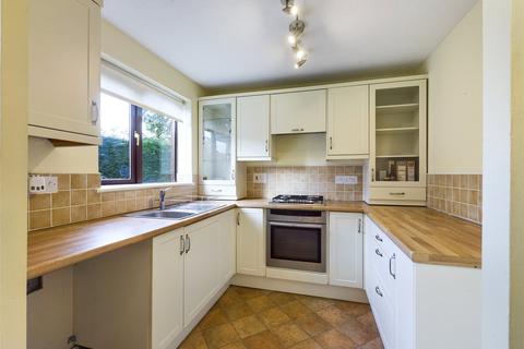 2 bedroom semi-detached house for sale - Salters Close, Worcester, Worcestershire, WR4