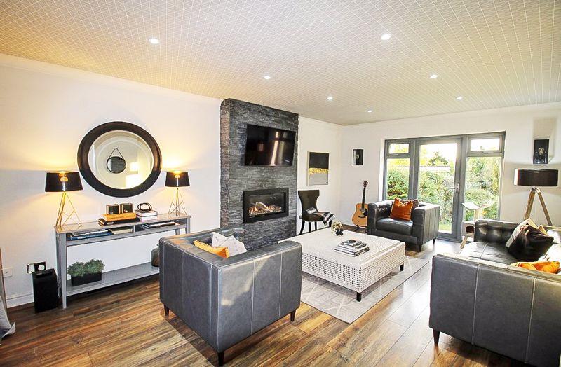 Northway, SEDGLEY, DY3 3RG 4 bed detached house for sale £469,950