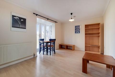 1 bedroom flat to rent, Bentley House, Wellington Way, Bow E3