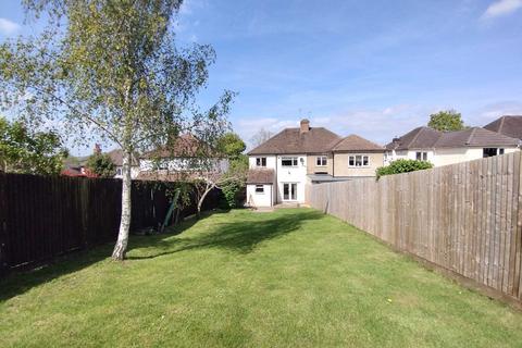 32 Roughdown Avenue, Hemel Hempstead, HP3 9BH