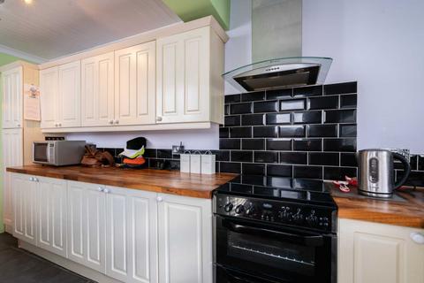 32 Roughdown Avenue, Hemel Hempstead, HP3 9BH