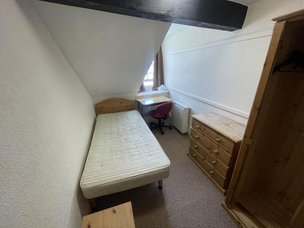 Room 9