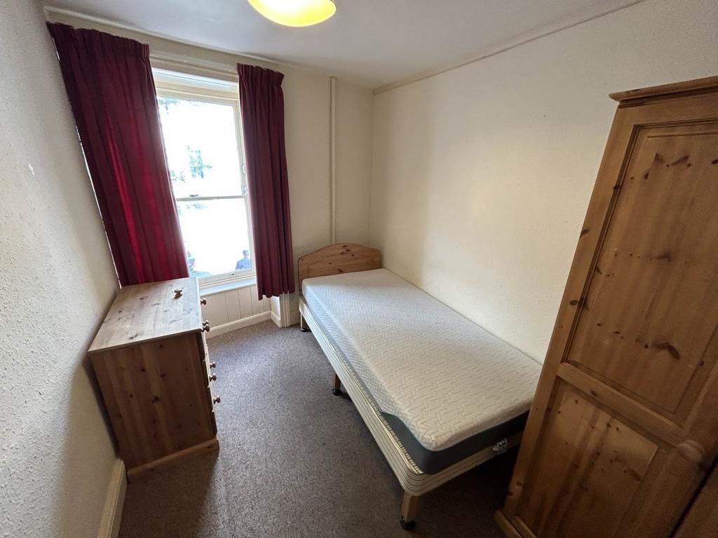 Room 4