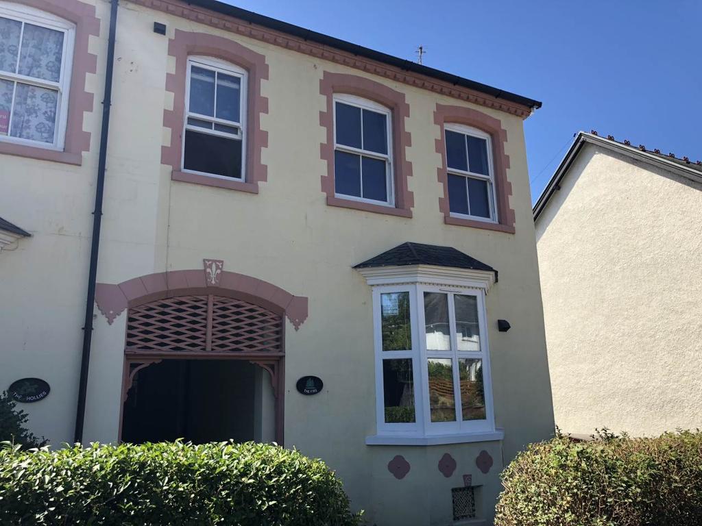 The Firs, Penglais Road, Aberystwyth 6 bed house £2,469 pcm (£570 pw)